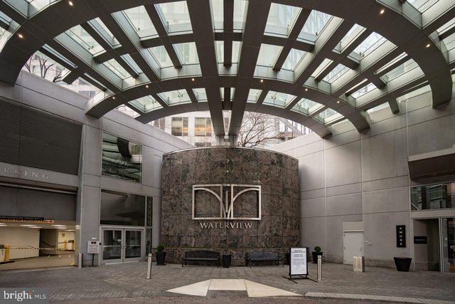 $855,000 | 1111 19th Street North, Unit 1907, Arlington, VA 22209