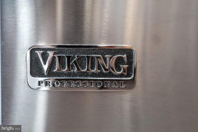 $855,000 | 1111 19th Street North, Unit 1907, Arlington, VA 22209