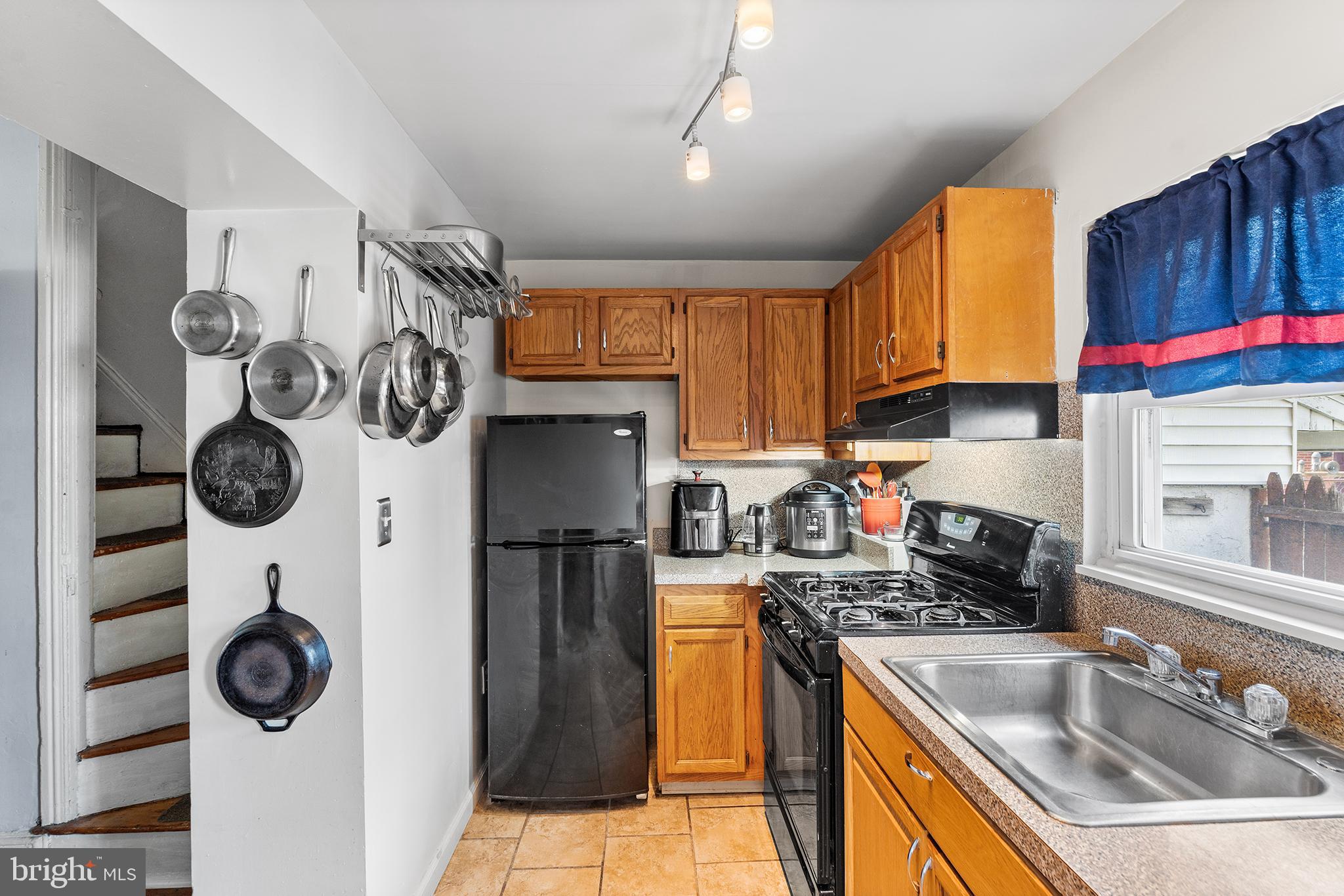 127 Reed Street Philadelphia, PA 19147 - Photo 8 of 20 Gallery Image 8