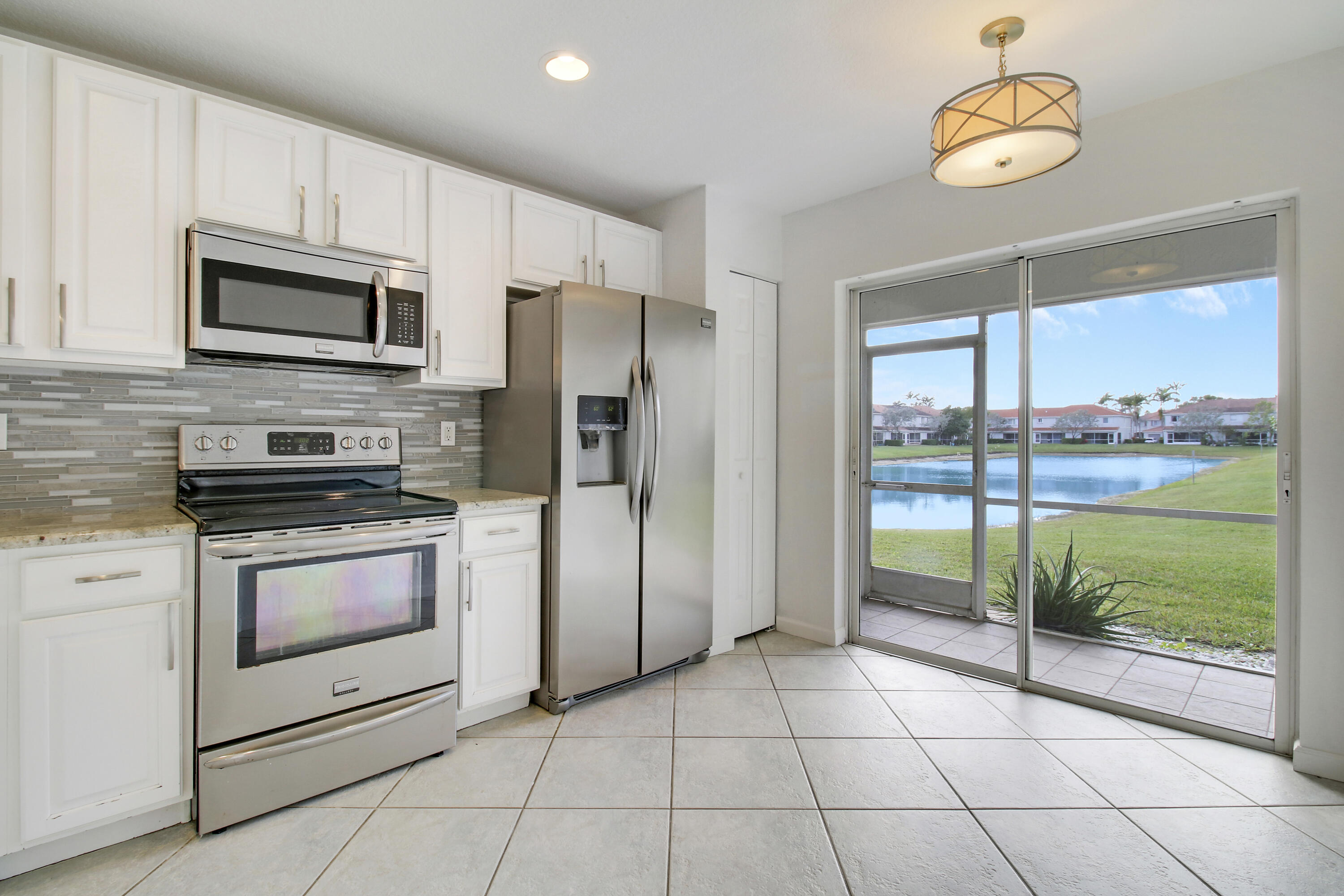 5505 Crossing Rocks Court, Unit 5505 Riviera Beach, FL 33407 - Photo 9 of 27 .