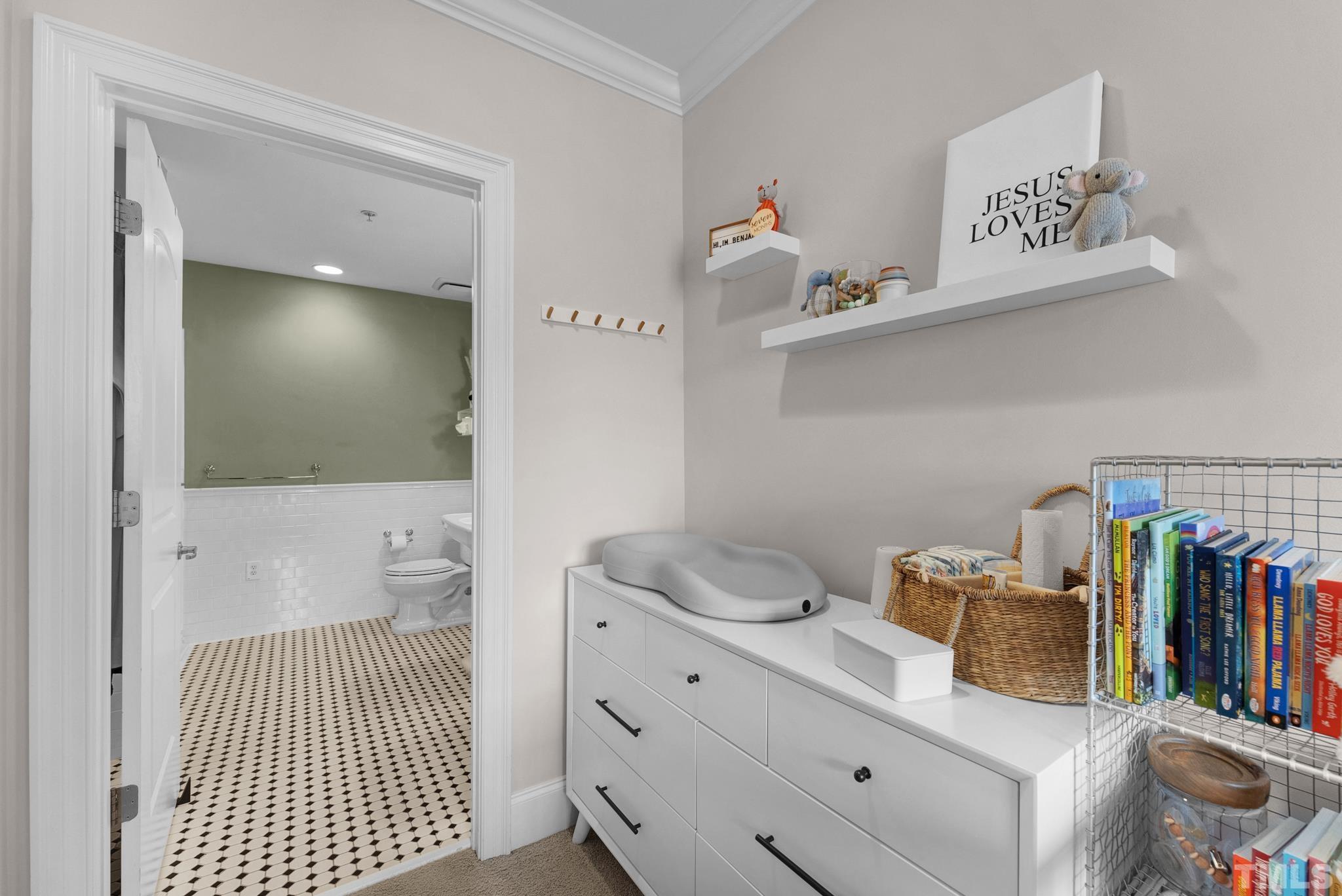 710 Independence Place, Unit 503 Raleigh, NC 27603 - Photo 25 of 38 Gallery Image 25