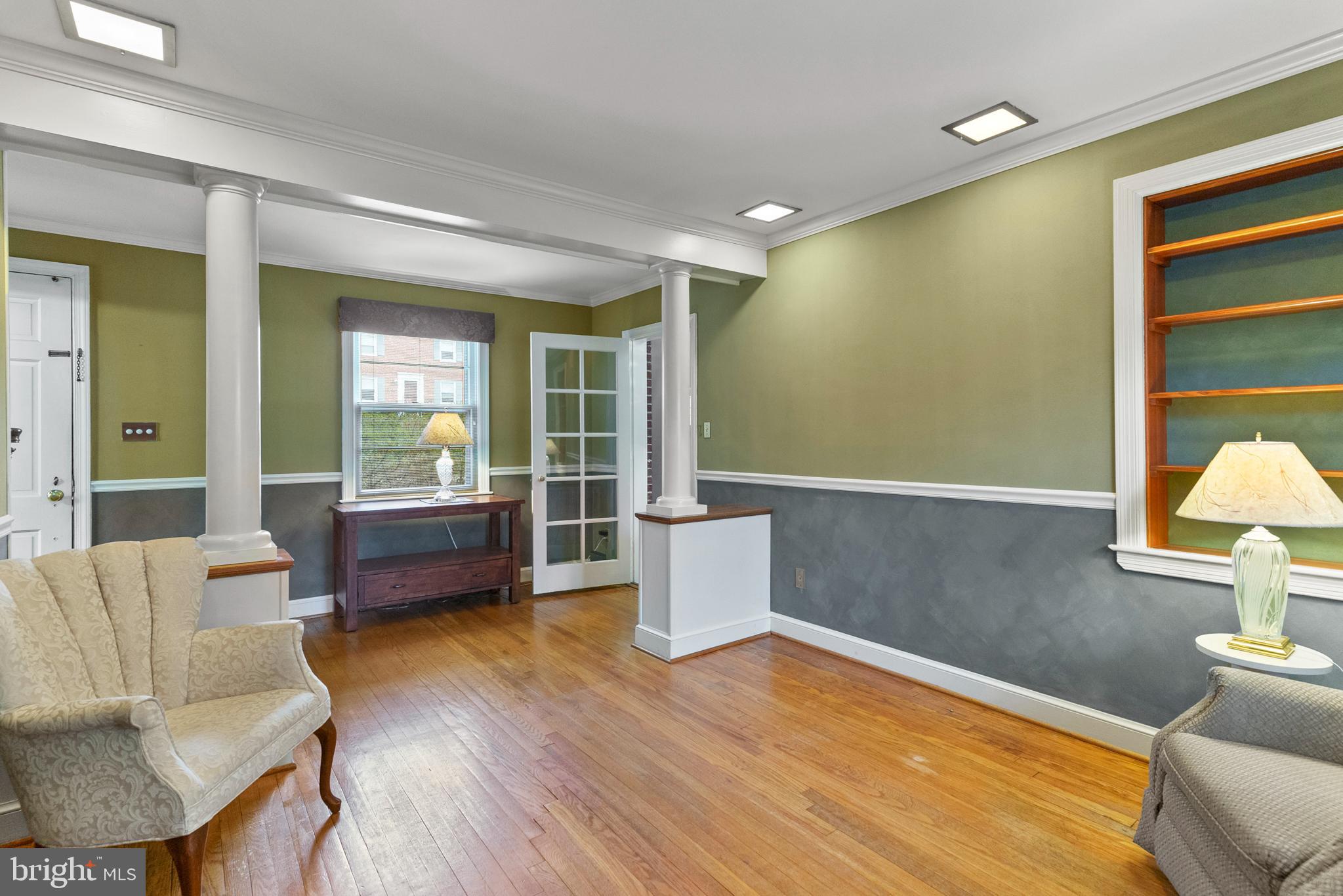 10016 Tenbrook Drive Silver Spring, MD 20901 - Photo 5 of 23 Hardwood floors shine on the main level.