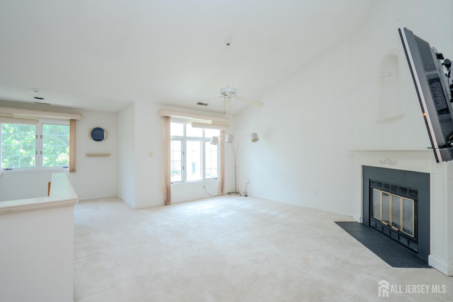 1 Rutland Lane, Unit F Monroe Township, NJ 08831 - Photo 8 of 26