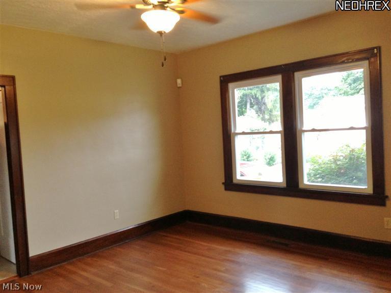 2225 9th Street Northwest Canton, OH 44708 - Photo 12 of 25 Gallery Image 12