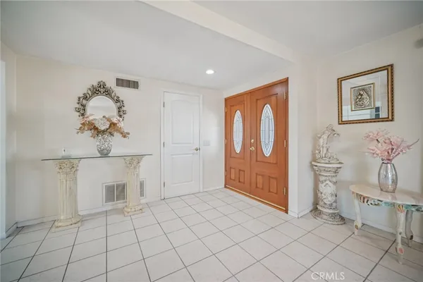 $1,099,950 | 11461 Amigo Avenue, Porter Ranch, CA 91326