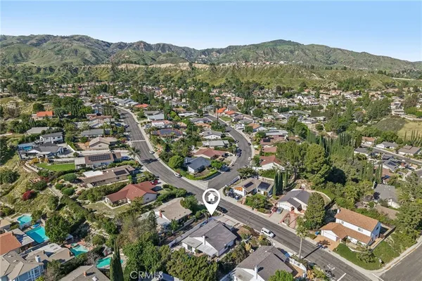 $1,099,950 | 11461 Amigo Avenue, Porter Ranch, CA 91326