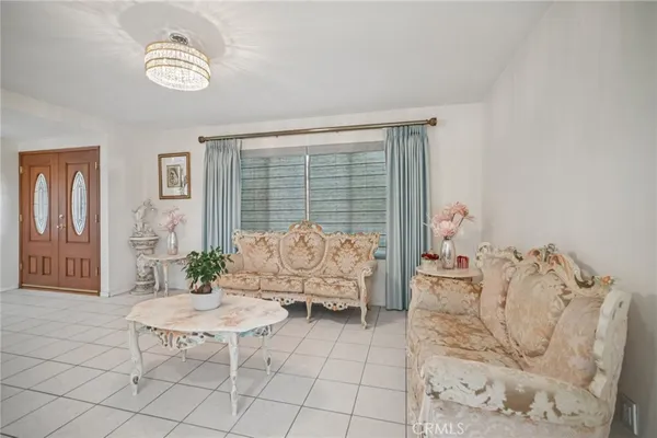 $1,099,950 | 11461 Amigo Avenue, Porter Ranch, CA 91326