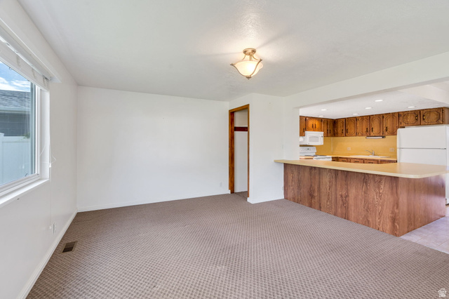 34 West 800 North Bountiful, UT 84010 - Photo 10 of 23