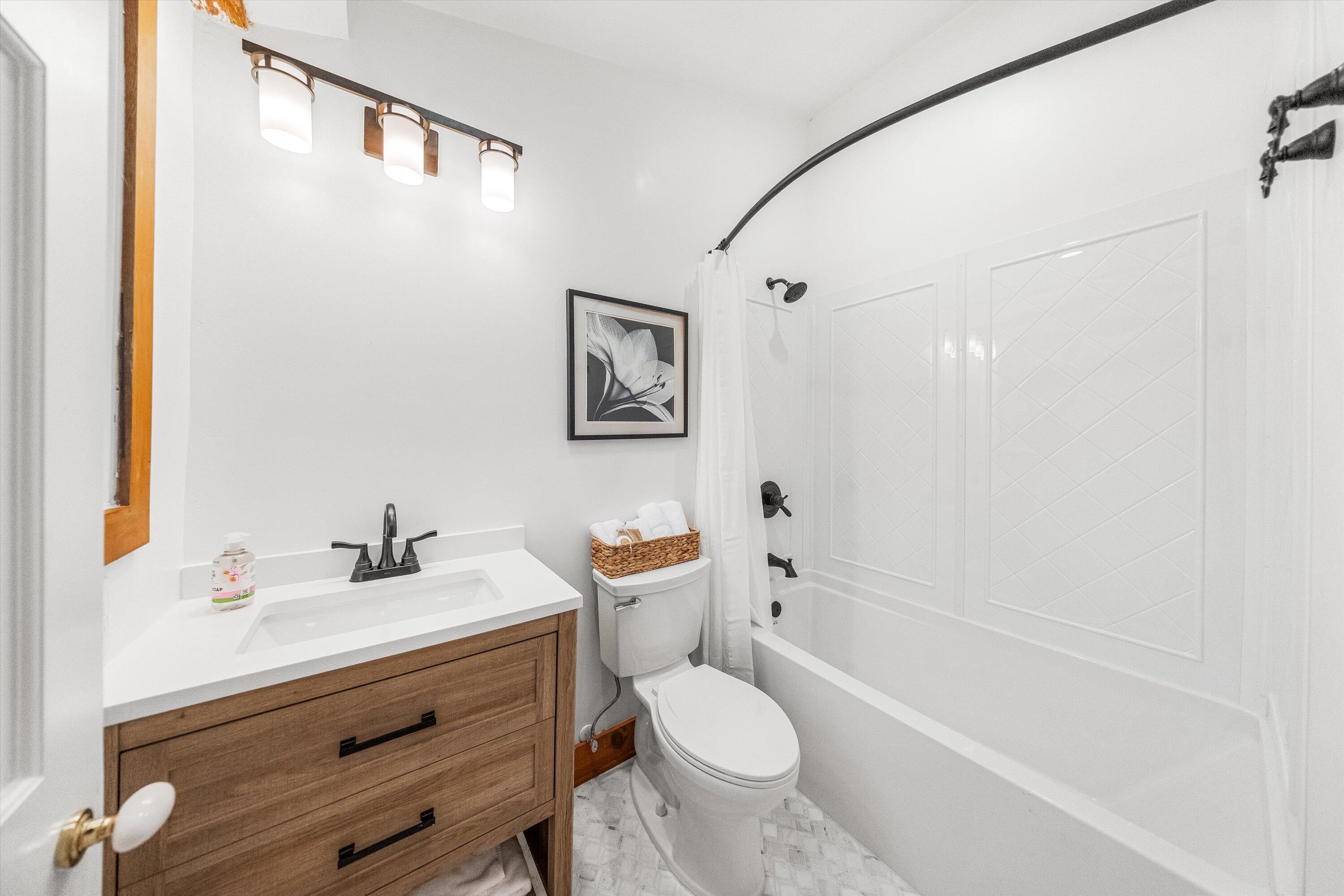 7735 Happy Canyon Road Santa Ynez, CA 93460 - Photo 50 of 87 Guest bath #3