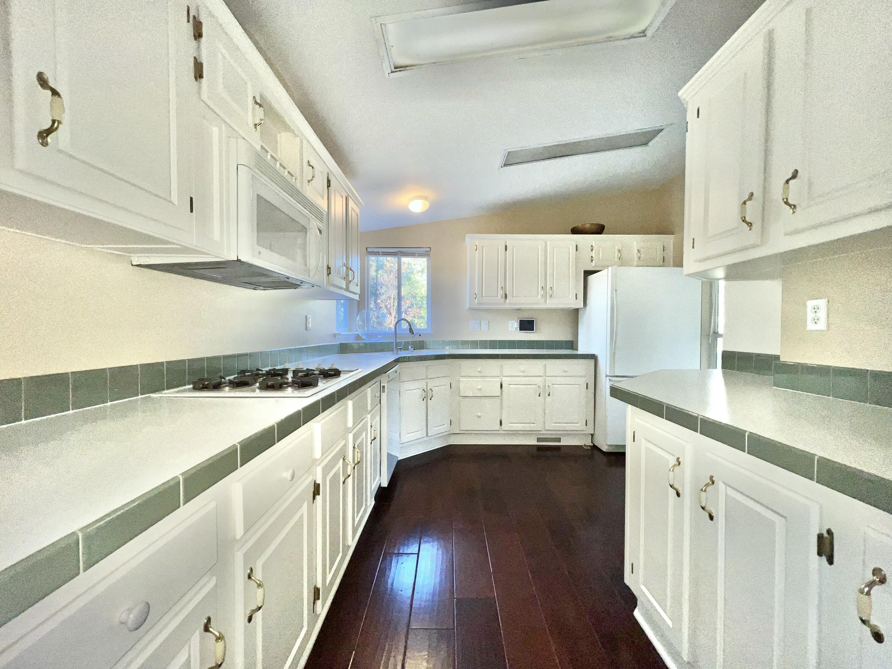 7735 Happy Canyon Road Santa Ynez, CA 93460 - Photo 76 of 87 Manager house kitchen