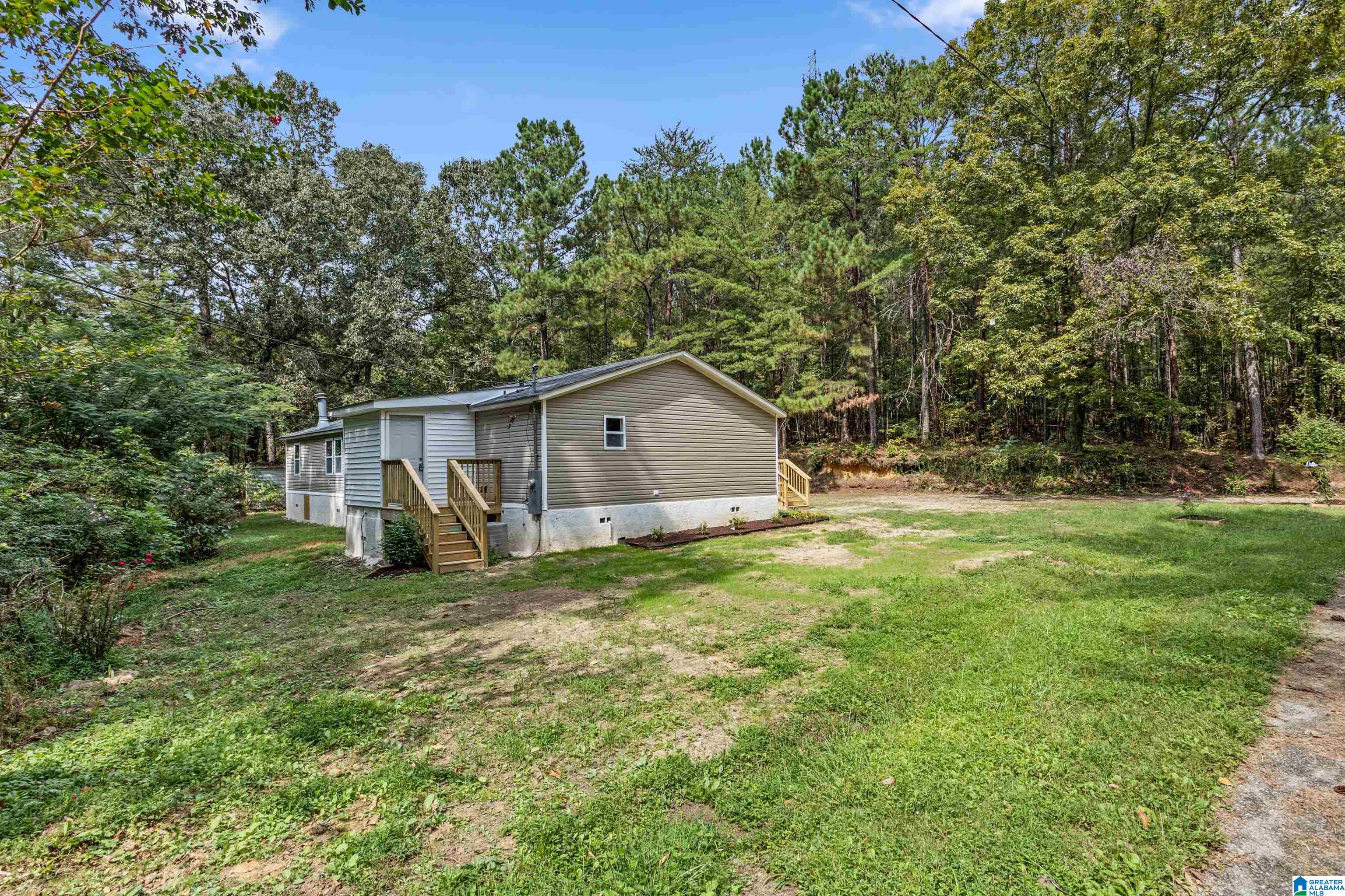 516 Hillside Drive Warrior, AL 35180 - Photo 3 of 27