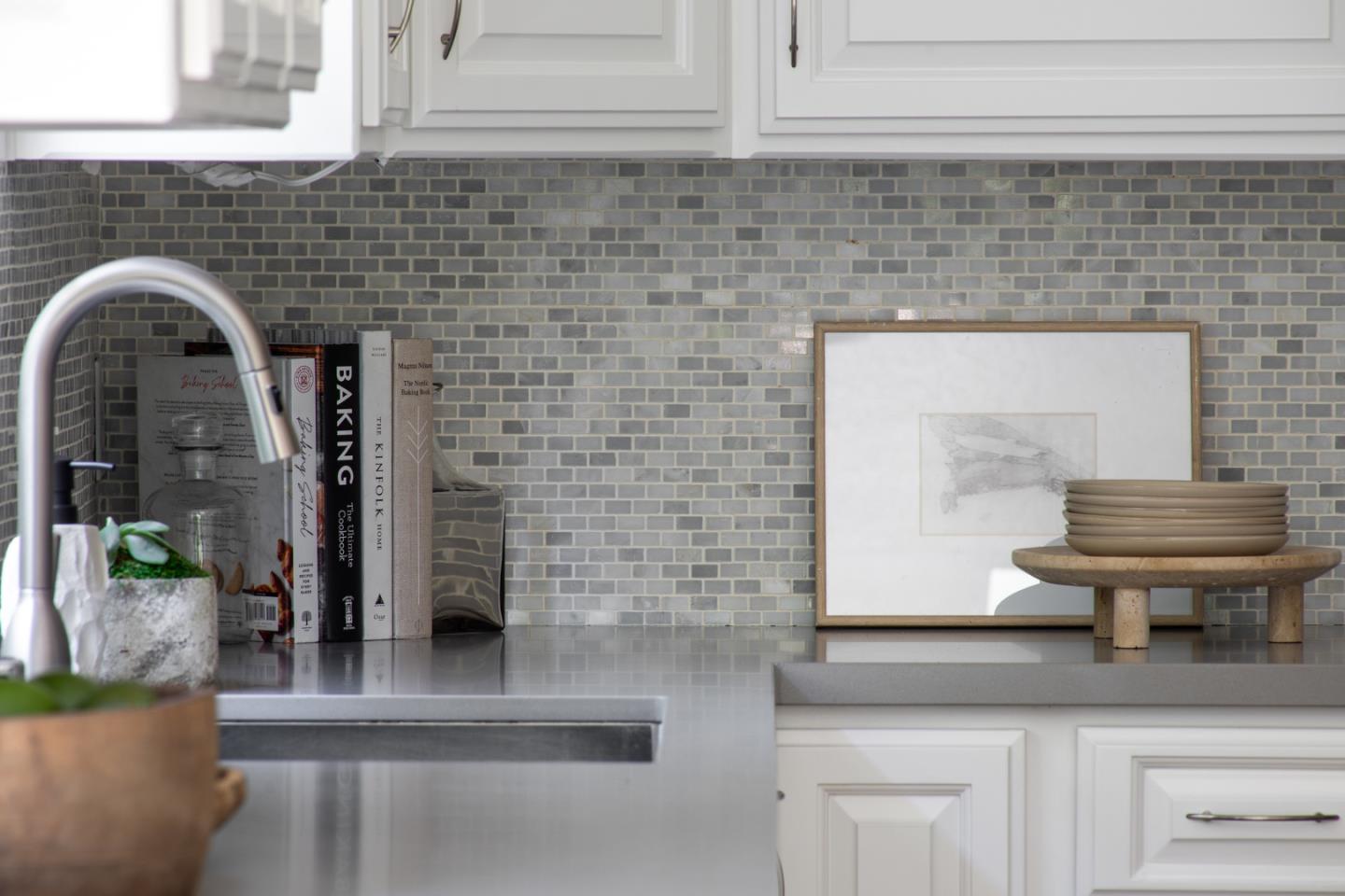 115 Walnut Street Menlo Park, CA 94025 - Photo 4 of 12 a bathroom with a sink a mirror and a window