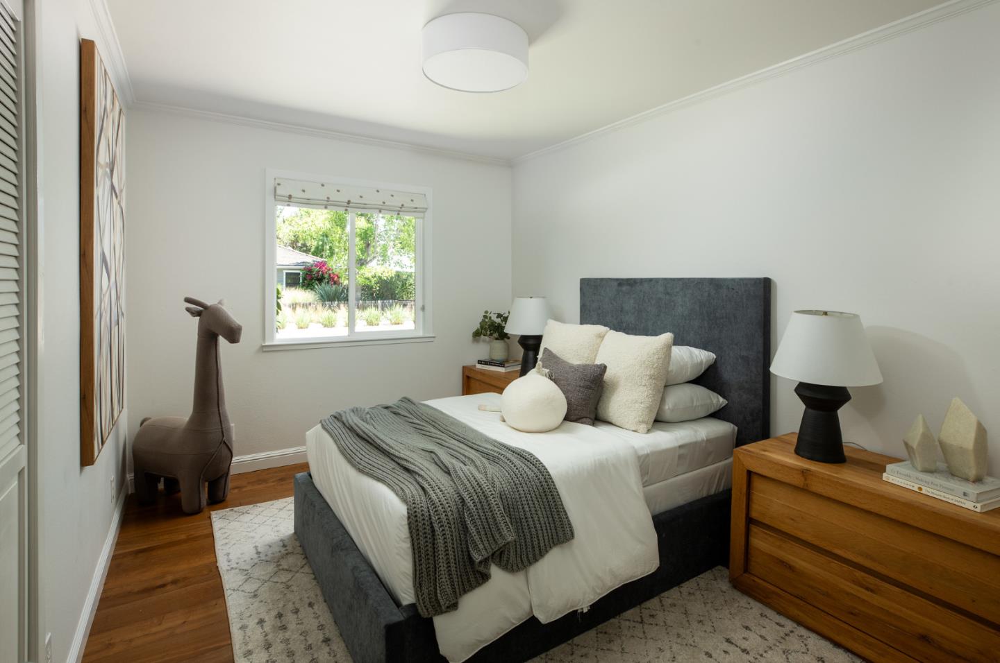 115 Walnut Street Menlo Park, CA 94025 - Photo 5 of 12 a bedroom with bed and window