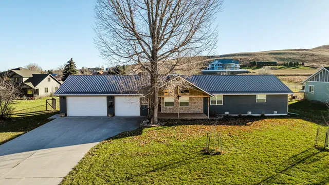 $550,000 | 1005 Beckton Road, Dayton, WY 82836