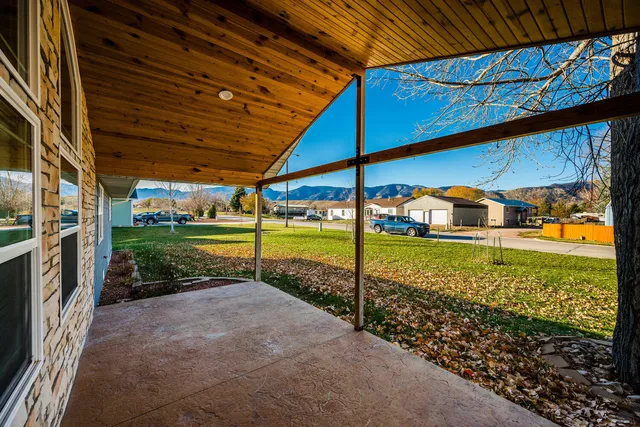 $550,000 | 1005 Beckton Road, Dayton, WY 82836