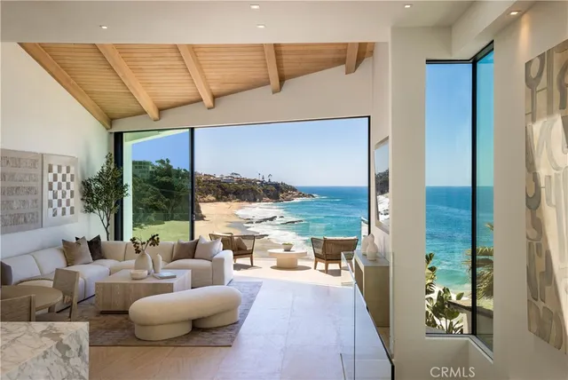 $9,950,000 | 31899 Circle Drive, Laguna Beach, CA 92651