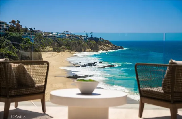 $9,950,000 | 31899 Circle Drive, Laguna Beach, CA 92651