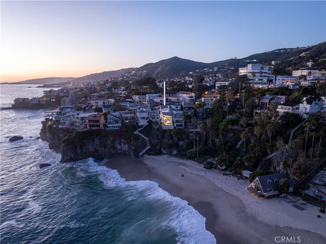 $9,950,000 | 31899 Circle Drive, Laguna Beach, CA 92651