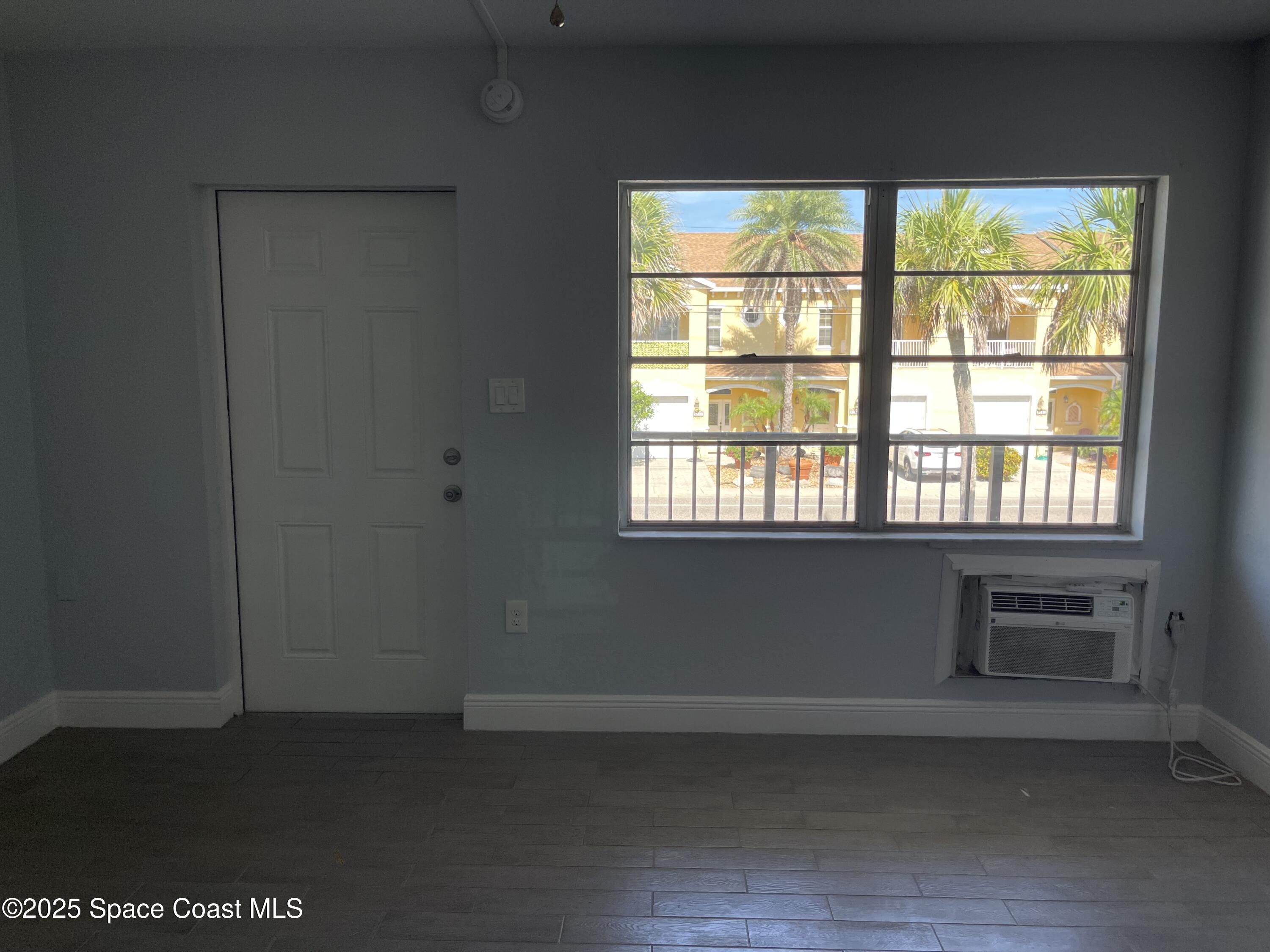 6100 Ridgewood Avenue, Unit 6 Cocoa Beach, FL 32931 - Photo 8 of 15 image5