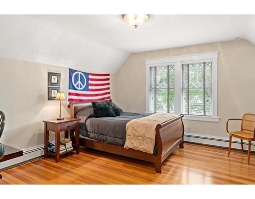 858 Webster Street Needham, MA 02492 - Photo 14 of 19 Gallery Image 14