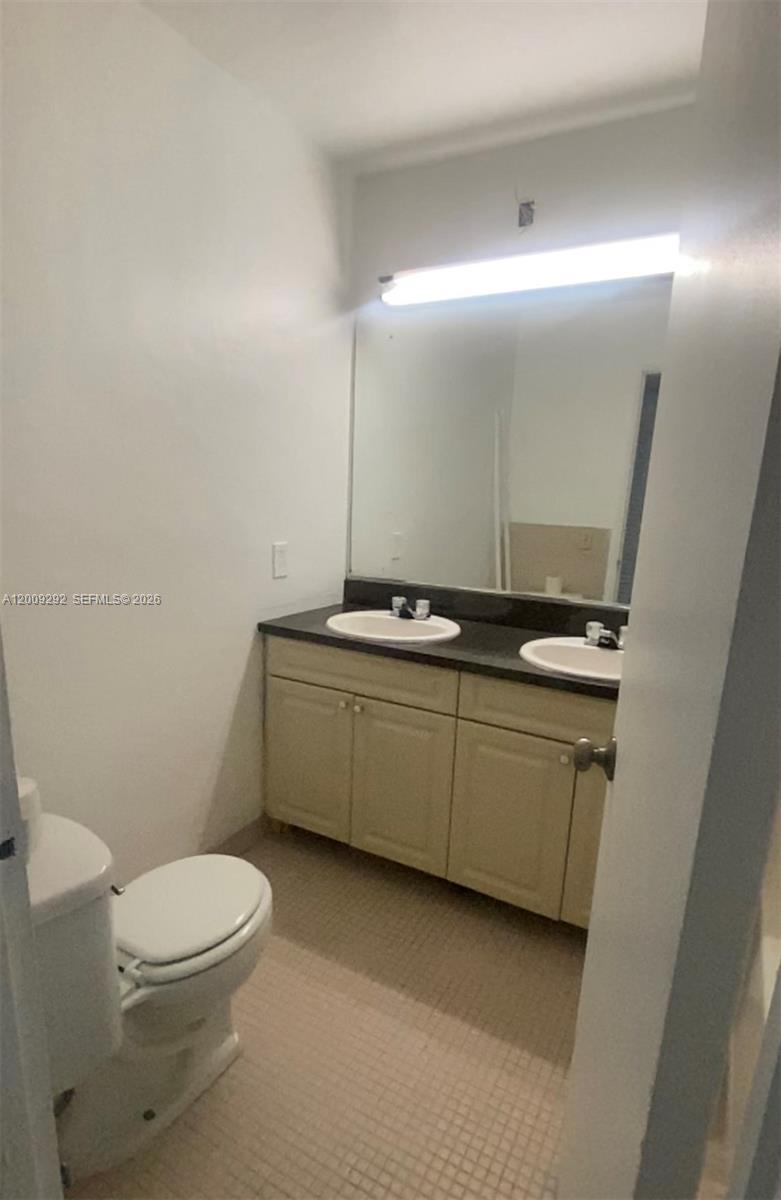 7324 Southwest 82nd Street, Unit B206 Miami, FL 33143 - Photo 28 of 35