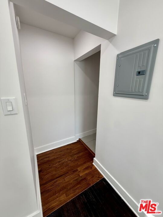 5526 Franklin Avenue, Unit 1/2 Los Angeles, CA 90028 - Photo 6 of 15