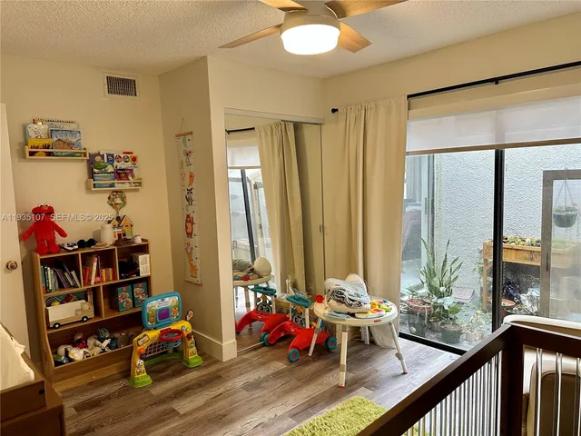 $3,200 | Pembroke Lakes, Pembroke Pines, FL 33026