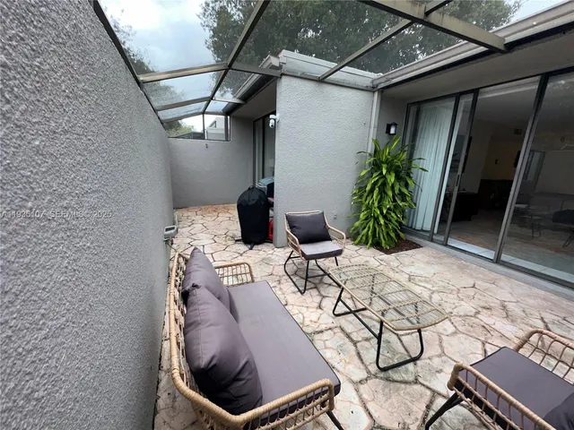 $3,200 | Pembroke Lakes, Pembroke Pines, FL 33026