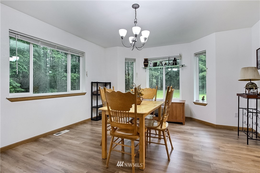 7420 Bordeaux Road Southwest Olympia, WA 98512 - Photo 8 of 19 Gallery Image 8