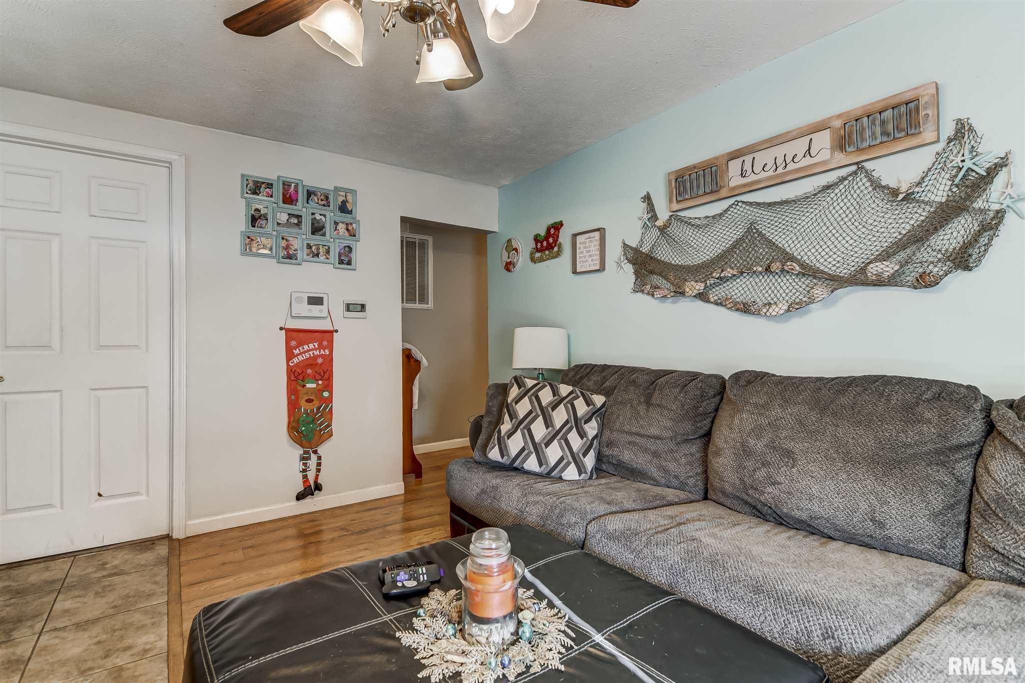 952 North 19th Street Springfield, IL 62702 - Photo 5 of 22