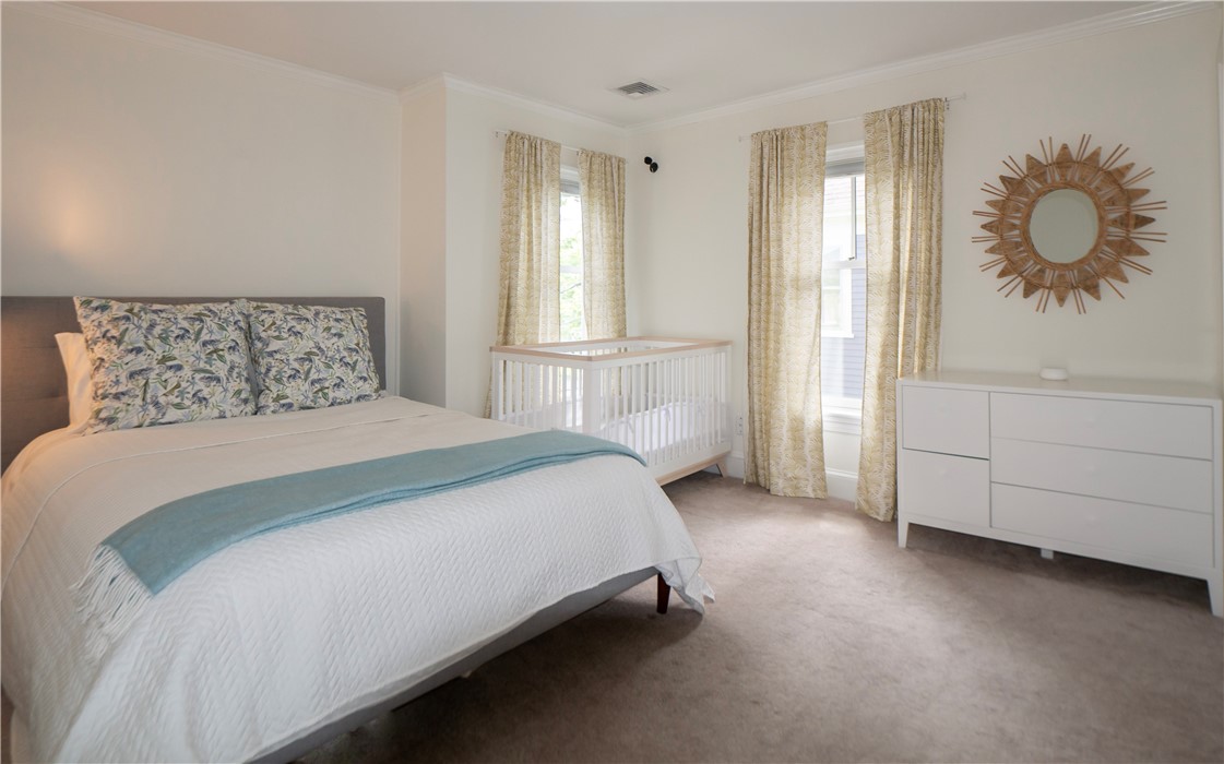 12 Bliss Road Newport, RI 02840 - Photo 30 of 47