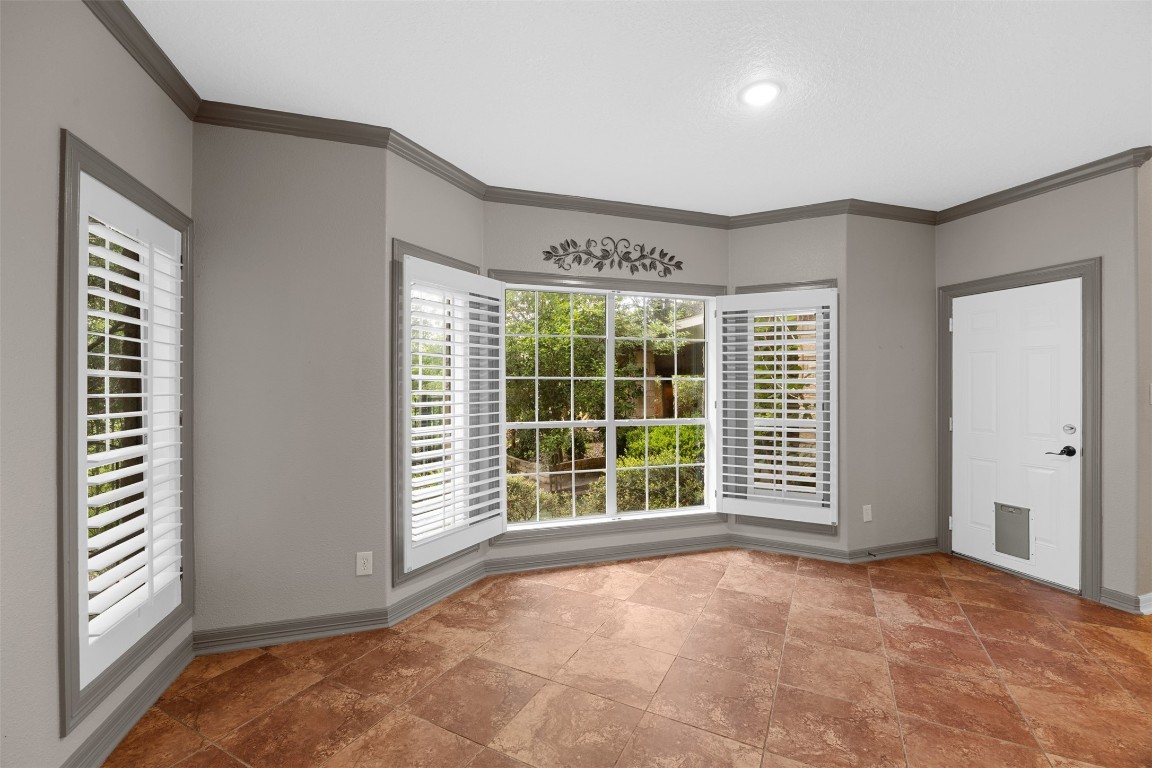 2622 Muegge Road Rosenberg, TX 77471 - Photo 12 of 35 a view of an empty room with a window