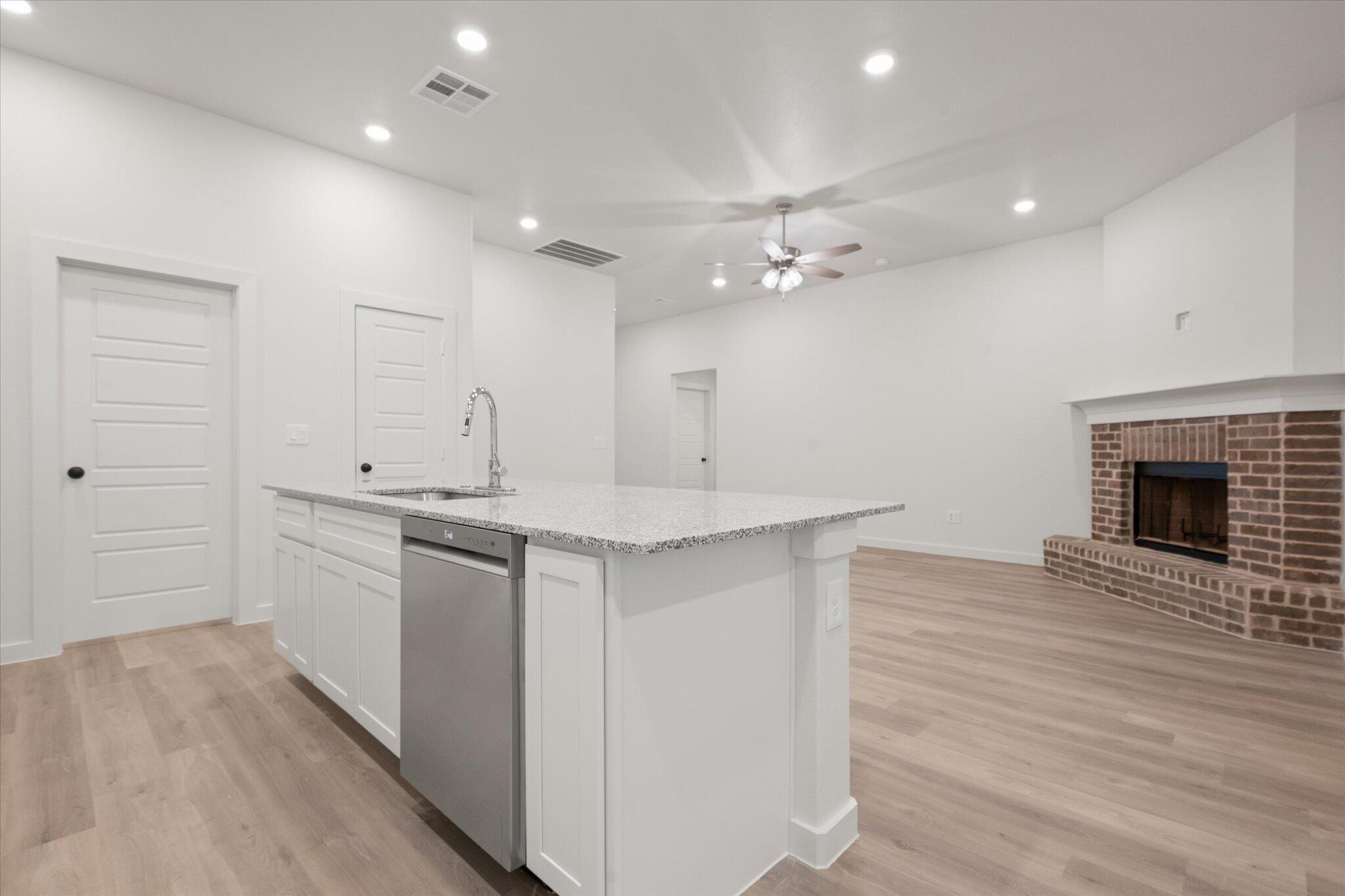 15415 Fulton Avenue Lubbock, TX 79424 - Photo 13 of 25 13-15415 Fulton_0104