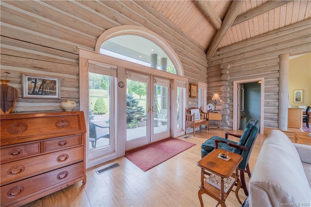 255 New Farm Road Banner Elk, NC 28604 - Photo 11 of 48 Gallery Image 11