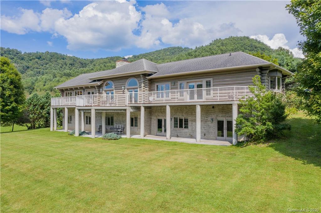 255 New Farm Road Banner Elk, NC 28604 - Photo 9 of 48 Gallery Image 9