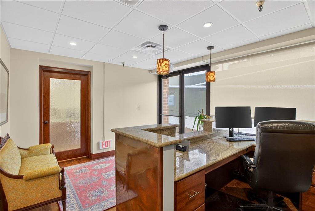 750 Washington Road Pittsburgh, PA 15228 - Photo 13 of 45 a room with furniture and window