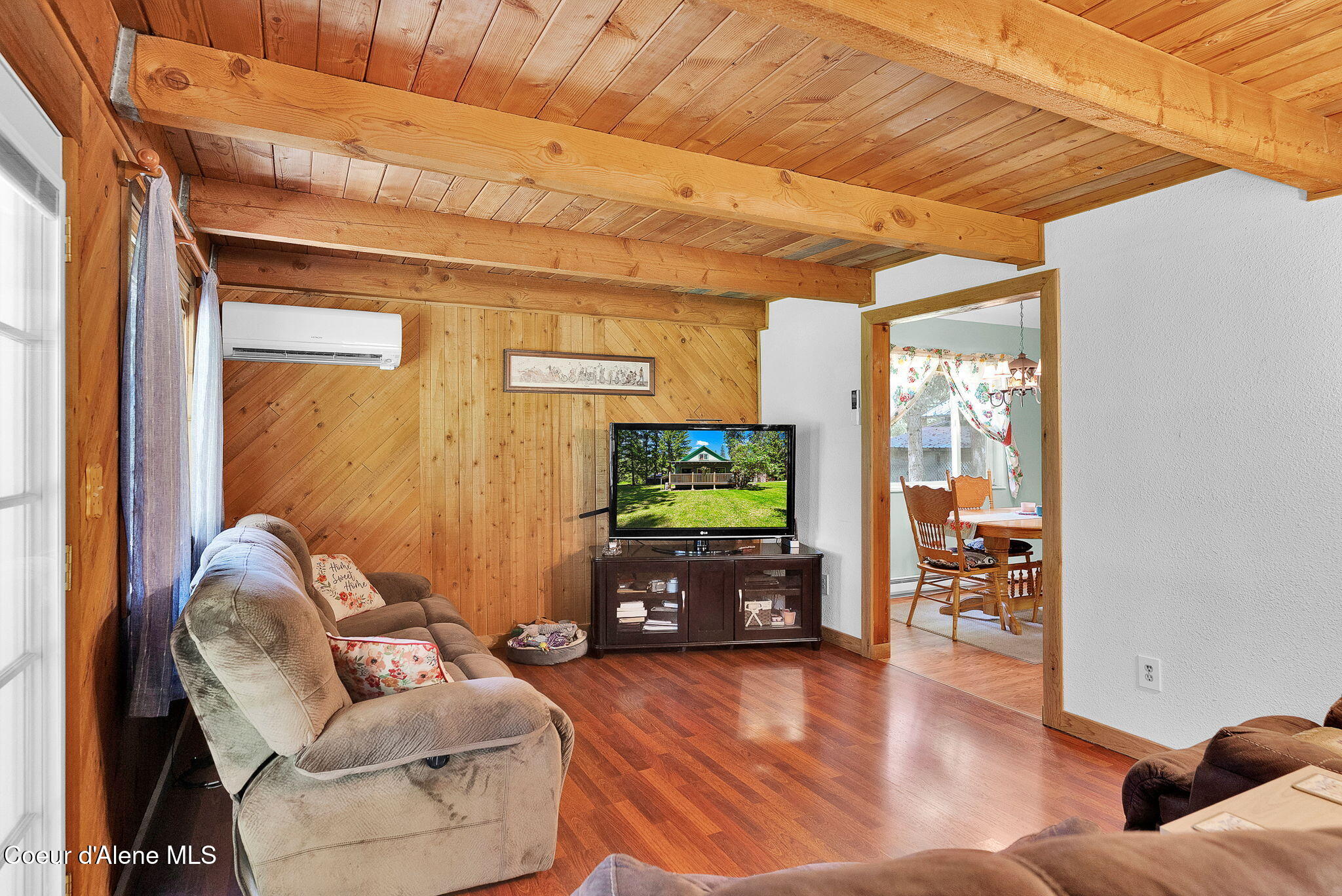 24805 North Cedar Mountain Road Athol, ID 83801 - Photo 31 of 82 Living Room