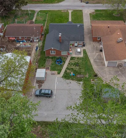 $134,900 | 210 South Chestnut Street, St. Elmo, IL 62458