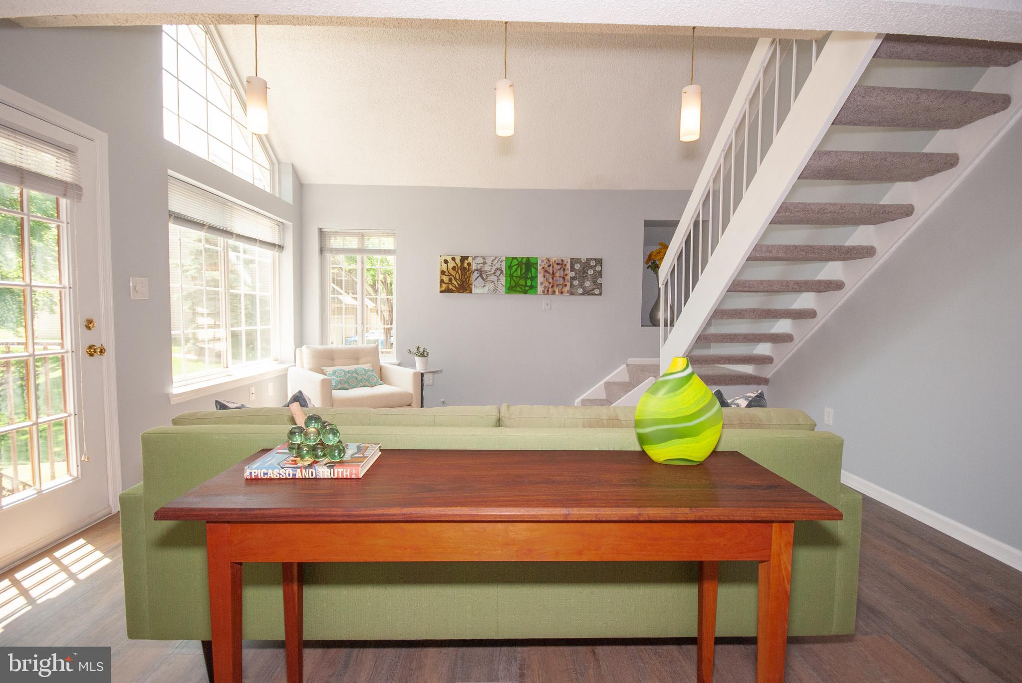 10811 Amherst Avenue, Unit B Silver Spring, MD 20902 - Photo 14 of 33 Living Room
