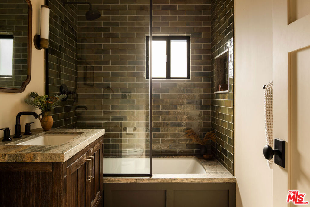 274 Acacia Street Altadena, CA 91001 - Photo 28 of 48