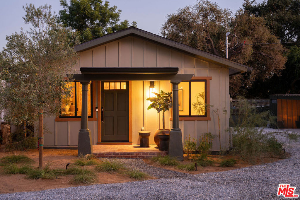 274 Acacia Street Altadena, CA 91001 - Photo 34 of 48