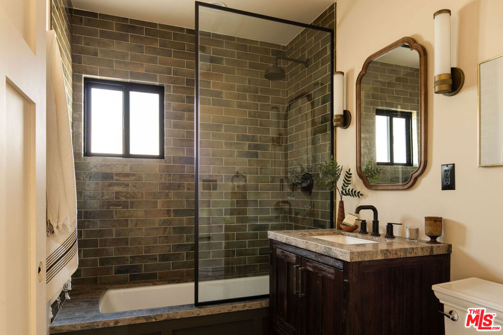 274 Acacia Street Altadena, CA 91001 - Photo 39 of 48