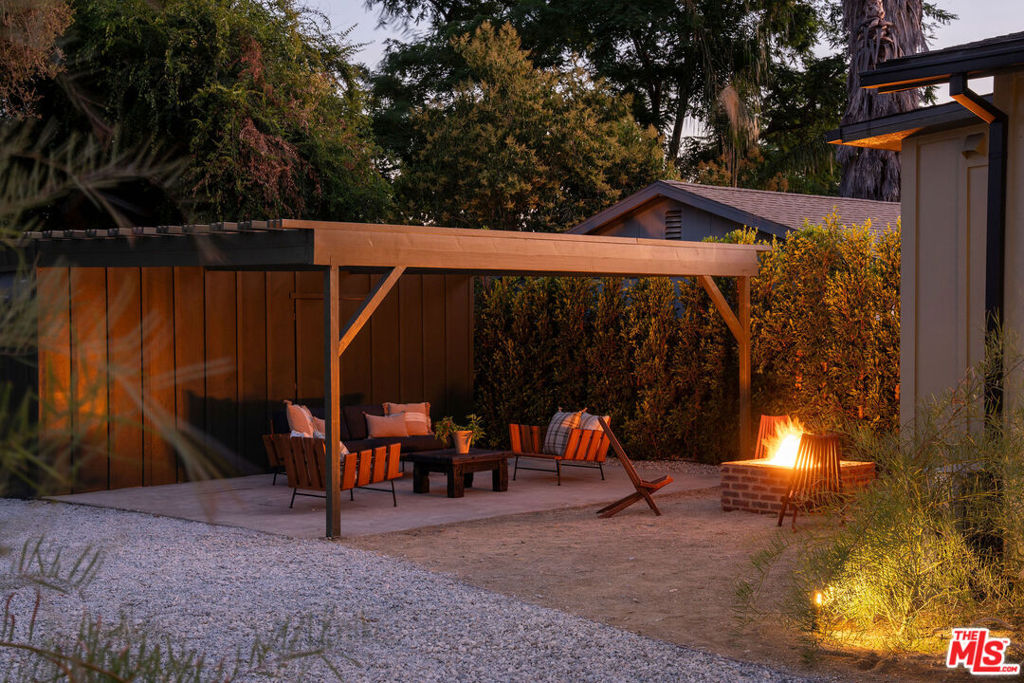 274 Acacia Street Altadena, CA 91001 - Photo 45 of 48