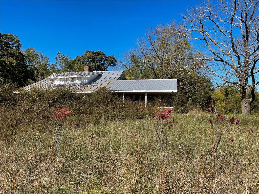 612 Newsome Road King, NC 27021 - Photo 16 of 28 Gallery Image 16