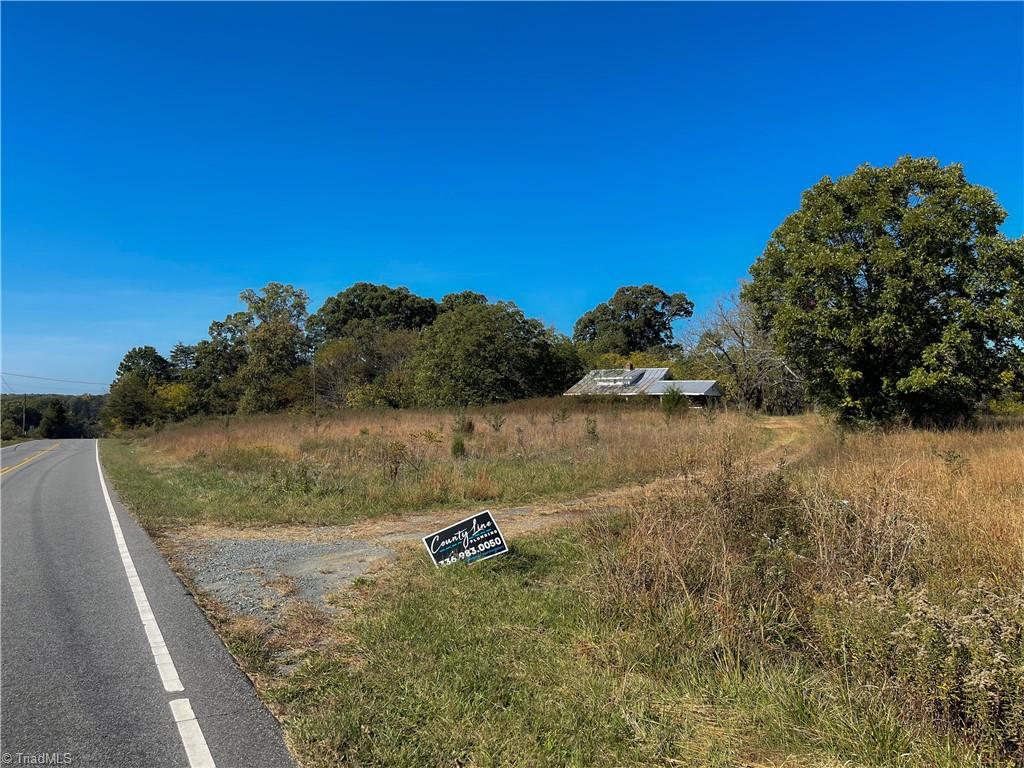 612 Newsome Road King, NC 27021 - Photo 10 of 28 Gallery Image 10