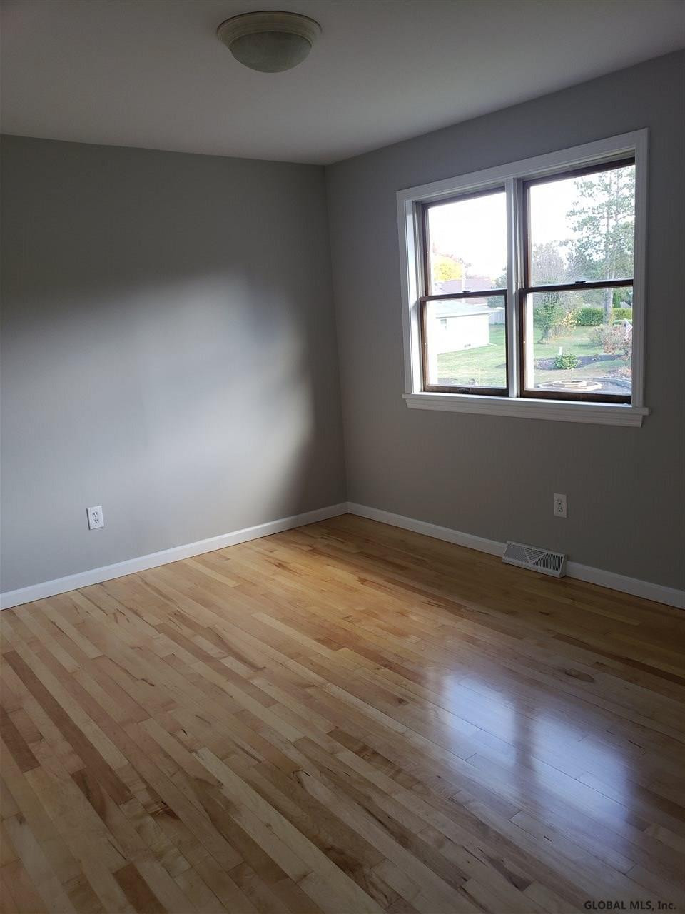 11 Fletcher Road Guilderland, NY 12203 - Photo 23 of 27 Photo 26