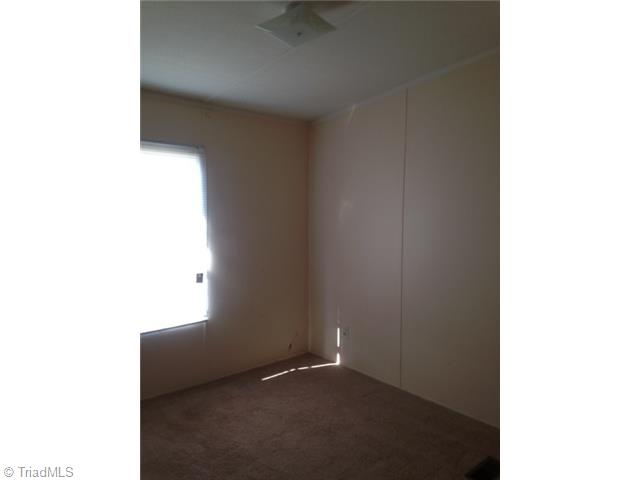 543 Roman Road Asheboro, NC 27205 - Photo 6 of 16 1st Bedroom.