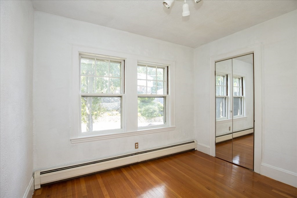 142 Savin Street Malden, MA 02148 - Photo 23 of 34