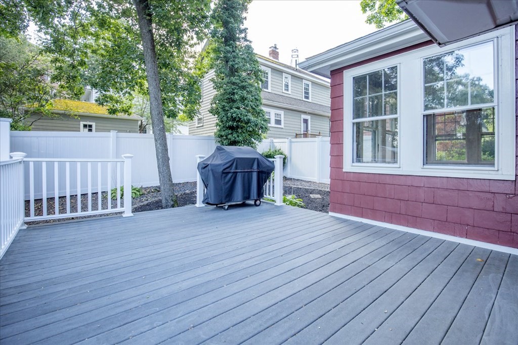 142 Savin Street Malden, MA 02148 - Photo 30 of 34