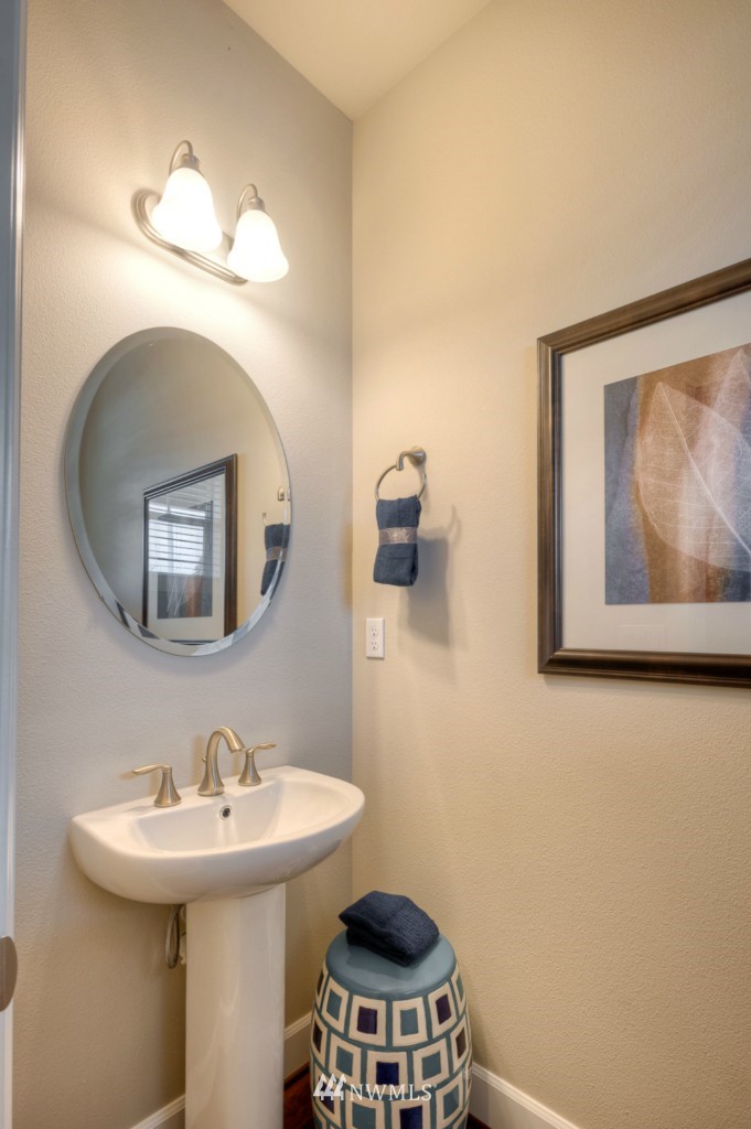 17529 39th Drive Southeast, Unit 28 Bothell, WA 98012 - Photo 7 of 22 Gallery Image 7